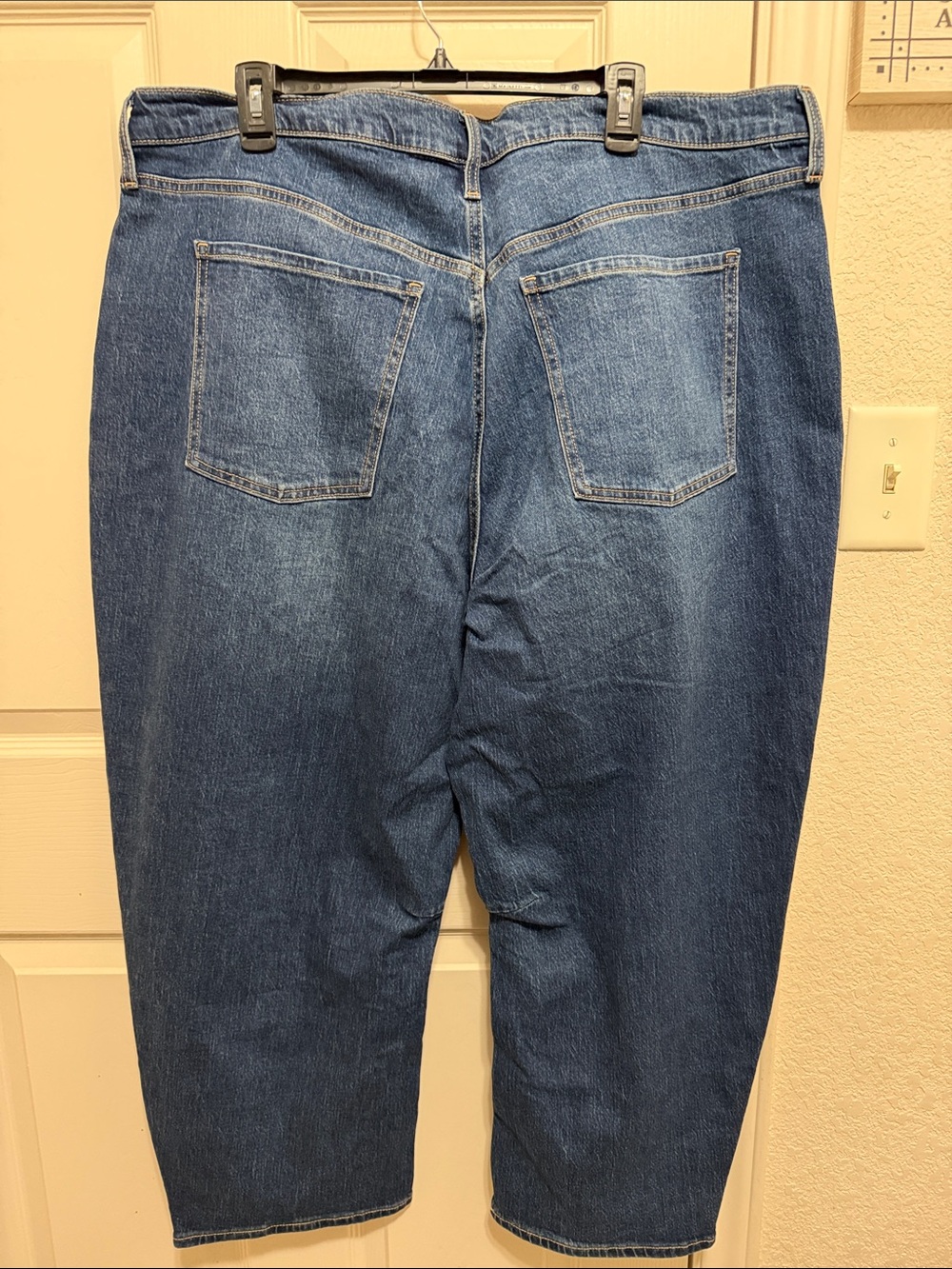 NWOT Old Navy Women's High-Rise WOW Barrel Leg Jeans, 20 - Picture 4 of 5